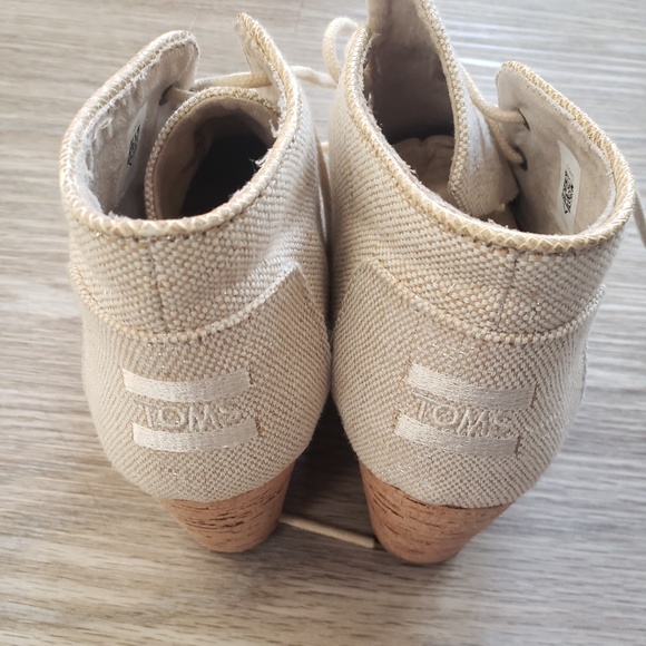 NEW WEDGE TOMS - Picture 3 of 5